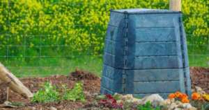 What is the right size for a compost bin?